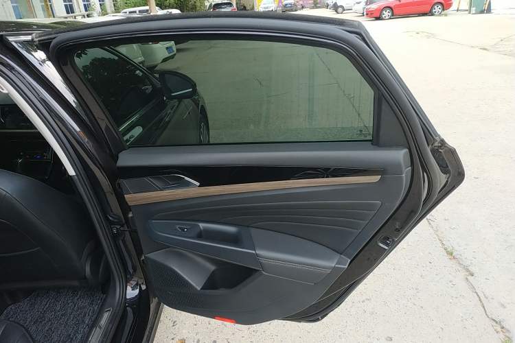 Used Volkswagen Passat 2021 330TSI Luxury Edition
