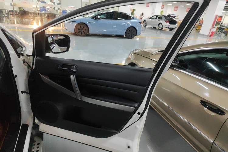 Used Mazda CX-7 2014 2.3T Smart All-Wheel-Drive Sport Edition
