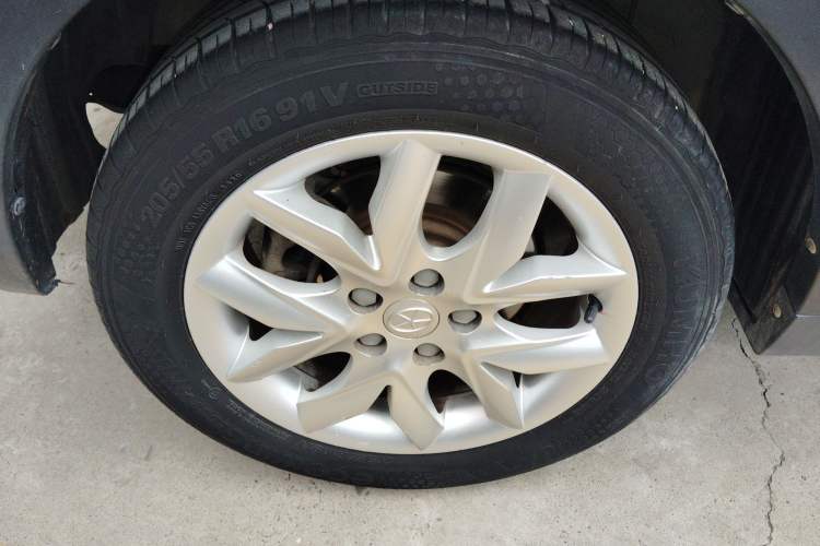 Used  Refine S3 2014 1.5L CVT Luxury Smart Model
