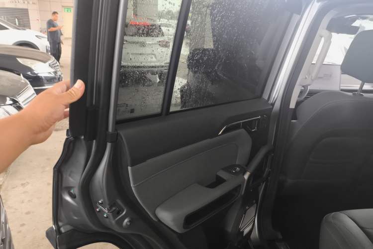 Used Jetour Traveler 2023 2.0T All-Wheel-Drive CrossPRO
