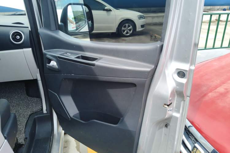 Used  M3 2023 PLUS 1.5T 5/7-seat Classic Edition