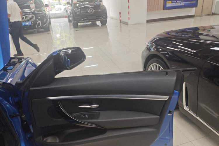 Used BMW 3 Series GT 2020 320i M Sport Package
