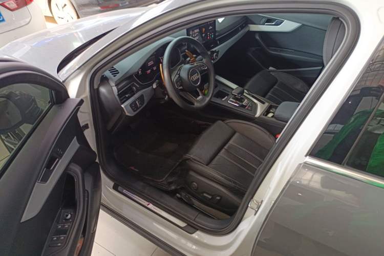 Used Audi A4L 2020 40 TFSI Fashion Dynamic Model