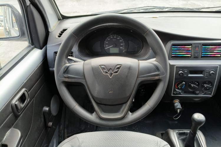 Used Wuling Rongguang 2020 1.5L Extended Basic Version China VI Standard L3C