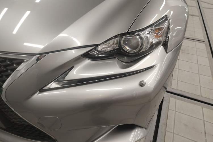 Used Lexus IS 2015 200t F SPORT