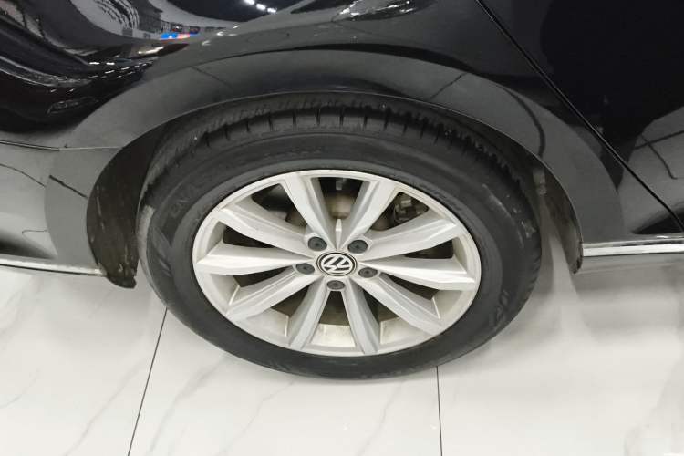 Used Volkswagen Magotan 2018 330TSI DSG Advanced Model
