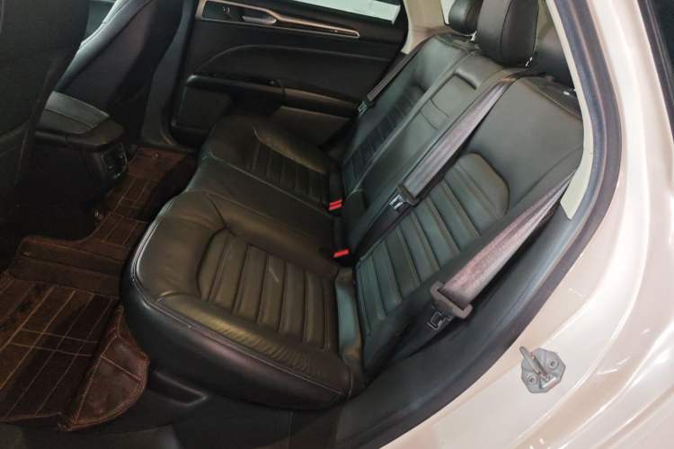 Used Ford Mondeo 2013 2.0L GTDi 200 Fashion Edition
