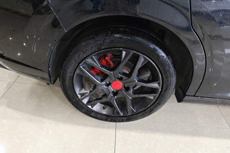 Used Dongfeng Aeolus Yixuan 2021 230T Automatic Hunter Edition
