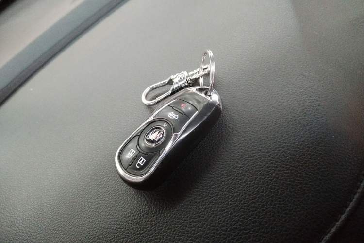 Used Buick GL8 2023 Land Executive Class Smart Enjoyment Model
