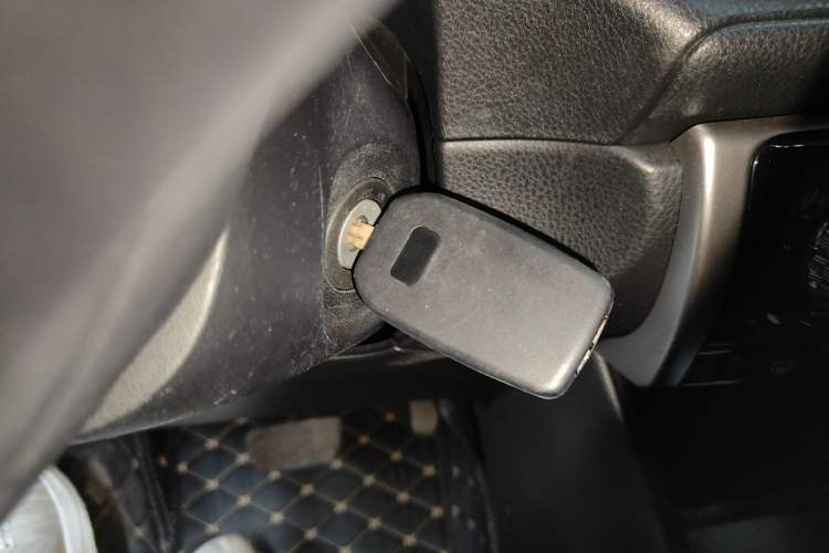 Used Toyota YARiS L Zhi Xian 2016 Revised 1.5E CVT Charming Edition