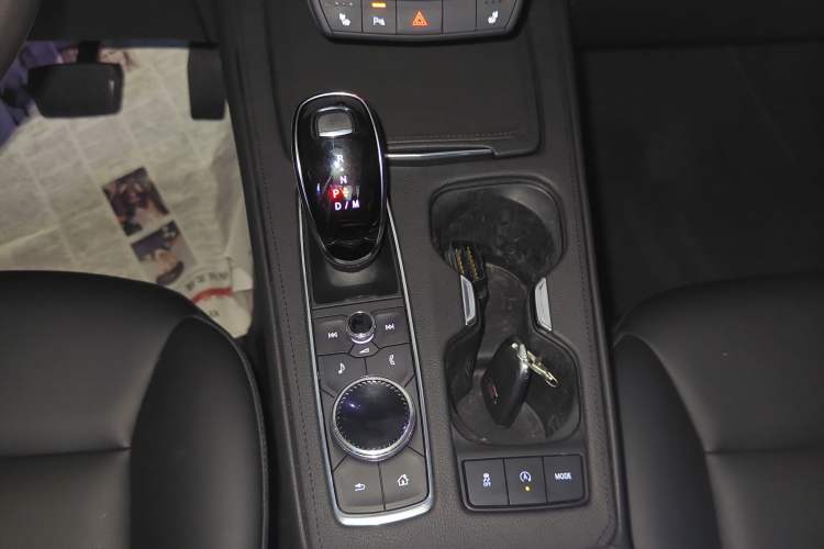 Used Cadillac XT4 2021 28T Two-Wheel Drive Leading Version