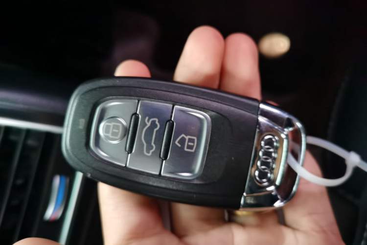 Used Audi A4L 2016 35 TFSI Collector's Edition Automatic Standard Model
