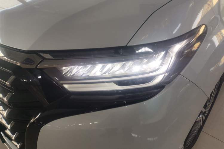 Used Honda Elysion 2024 2.0L eHEV Luxury Edition