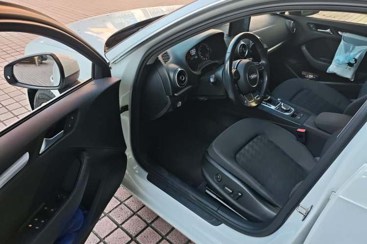 Used Audi A3 2016 Sportback 35 TFSI Ambition
