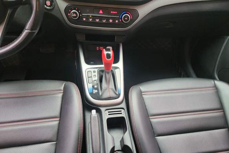 Used Kia KX3 2015 1.6T Automatic Two-Wheel Drive Special