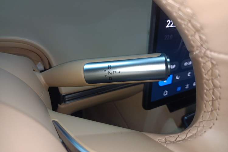 Used Hima Luxeed R7 2024 All-Electric 736 km Ultra
