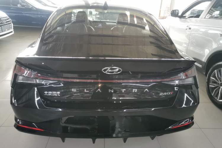 Used Hyundai Elantra 2021 240TGDi DCT LUX Prestige Edition