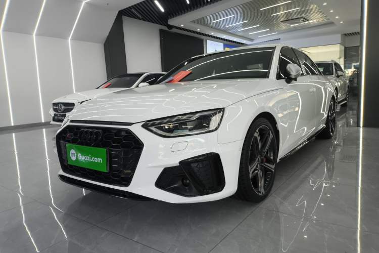 Used Audi A4L 2022 45 TFSI quattro Prestige Dynamic Edition
