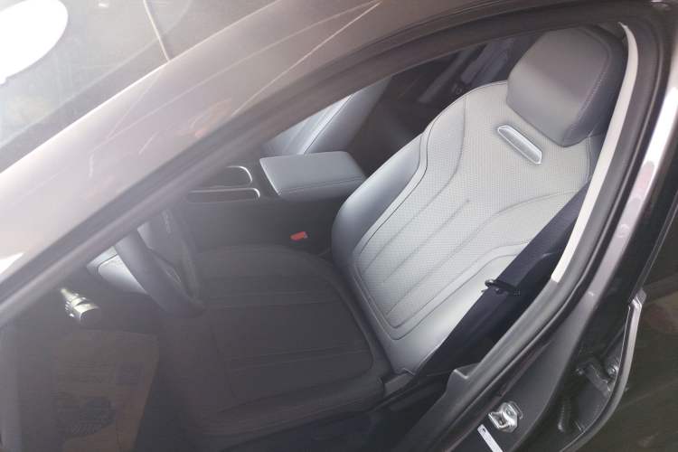 Used  Geome 2025 310km Youth Edition
