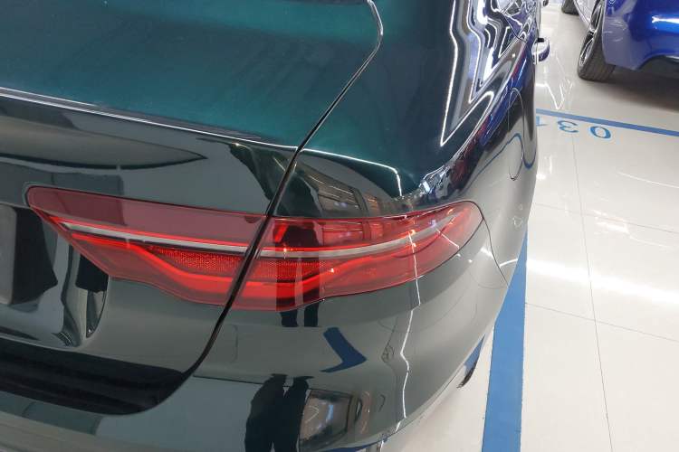 Used Jaguar XEL 2021 2.0T 250 PS S Progressive Elegance Edition
