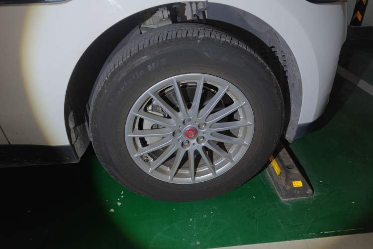 Used Jaguar F-PACE 2019 2.0T Four-Wheel Drive Urban Luxury Edition