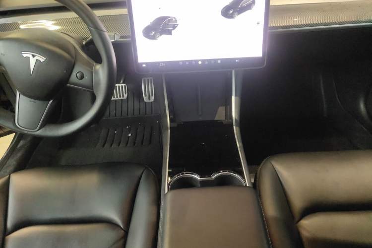 Used Tesla Model 3 2019 Standard Range Rear-Drive Upgraded Version
