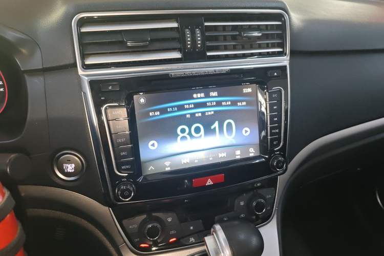 Used Haval H6 2015 Sport Edition 1.5T Automatic Two-Wheel Drive Luxury Model
