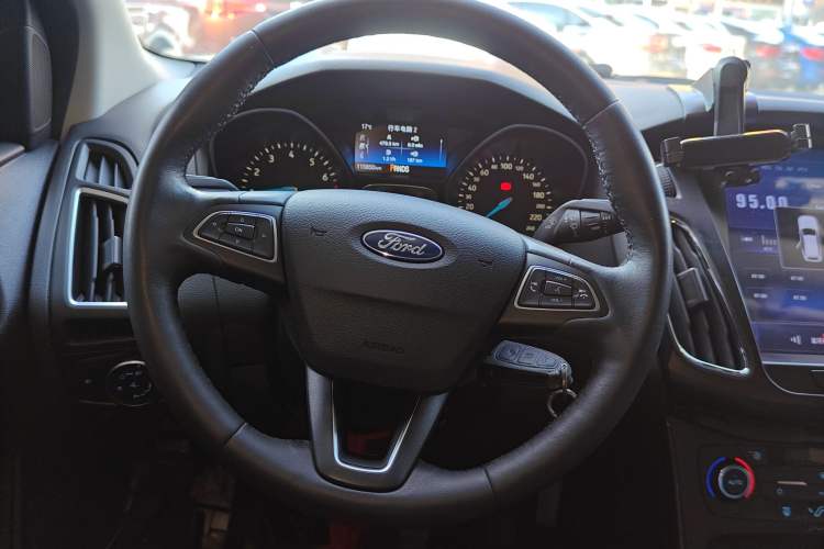 Used Ford Focus 2017 Sedan EcoBoost 180 Automatic Elite Model