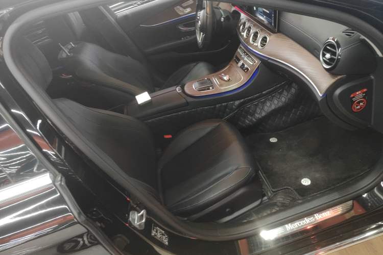 Used Mercedes-Benz E-Class 2019 E 300 L Stylish Model