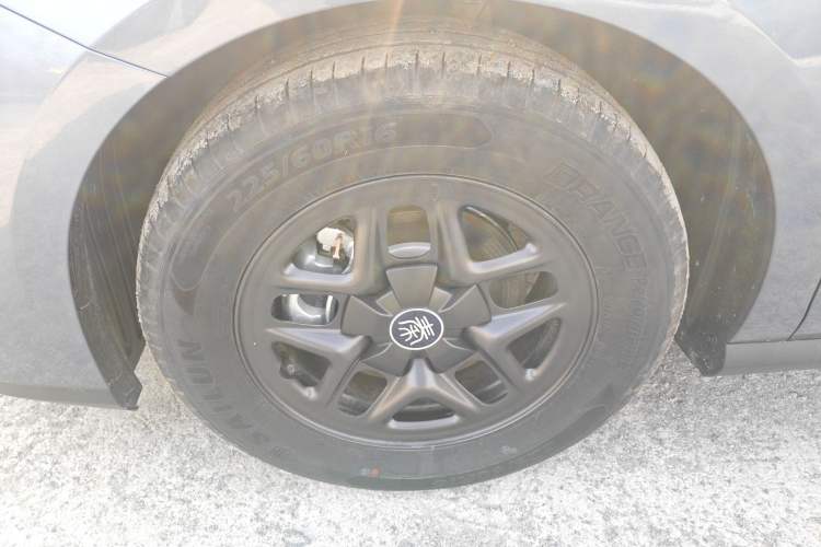 Used BYD Qin PLUS 2025 DM-i Smart Drive 55KM Leading Model
