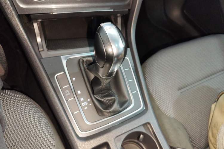 Used Volkswagen Golf 2018 230TSI Automatic Comfort Model
