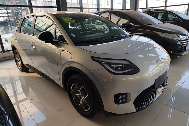 Used AION UT 2025 330 Starlight Edition
