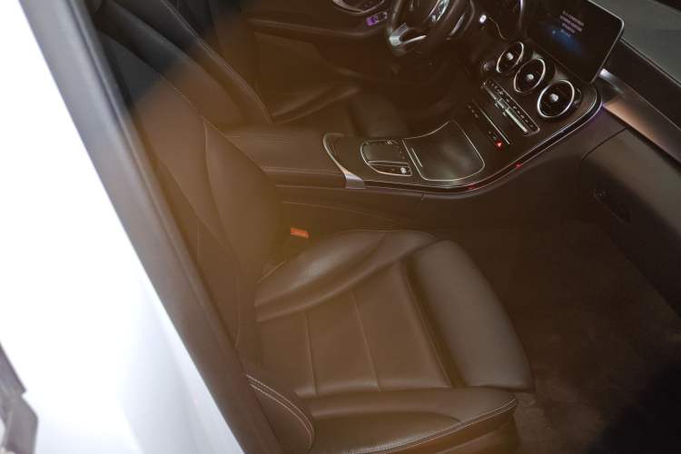 Used Mercedes-Benz C-Class 2020 Restyled C 200 L Fashion Edition Sport Version
