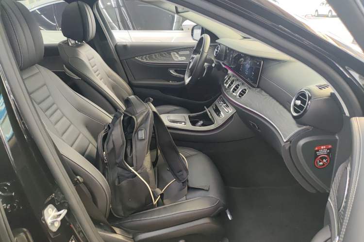 Used Mercedes-Benz E-Class 2022 Revised Version E 300 L Sporty and Stylish Edition
