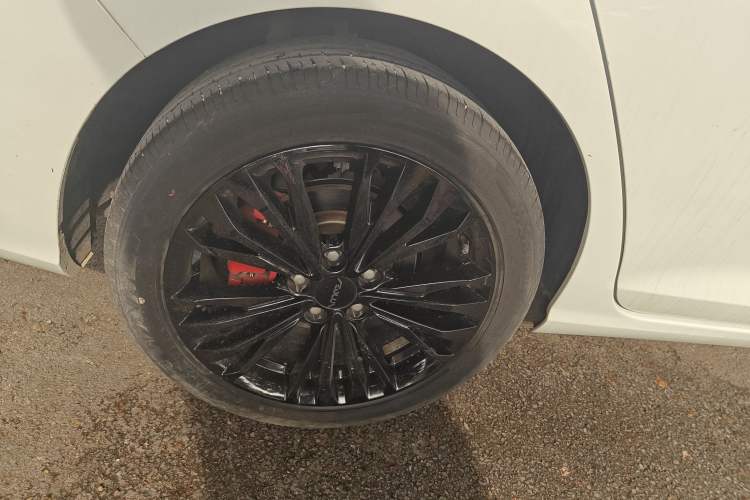 Used Dongfeng Aeolus Yixuan MAX 2023 1.5T Super Cool Trendy Dad Edition
