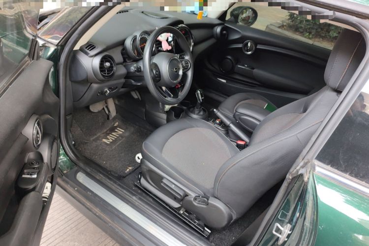 Used  MINI 2018 1.5T ONE