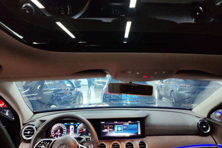 Used Mercedes-Benz E-Class 2020 Facelift E 260 L
