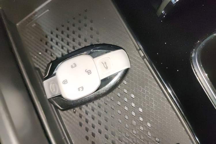 Used GAC Trumpchi M8 2024 Master Series Super Hybrid Edition
