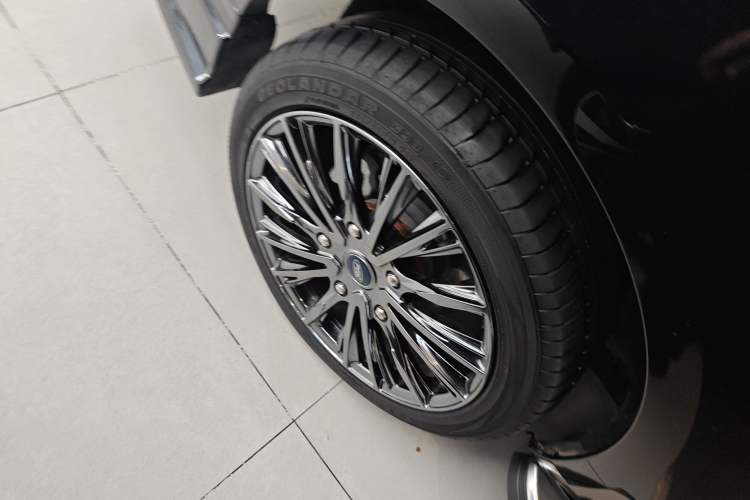 Used Juntian Black Warrior Youth 2023 2.0T Gasoline Standard Edition
