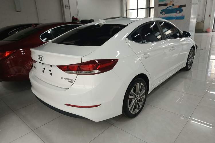 Used Hyundai Elantra 2016 1.6L Automatic ZhiXuan – Elite Version