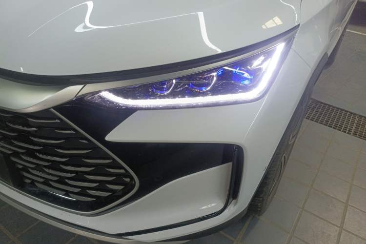 Used BYD Tang New Energy 2022 DM-p 215 km All-Wheel-Drive Deluxe Model
