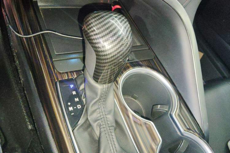 Used Toyota Camry 2019 Revised Version 2.0G Luxury Edition