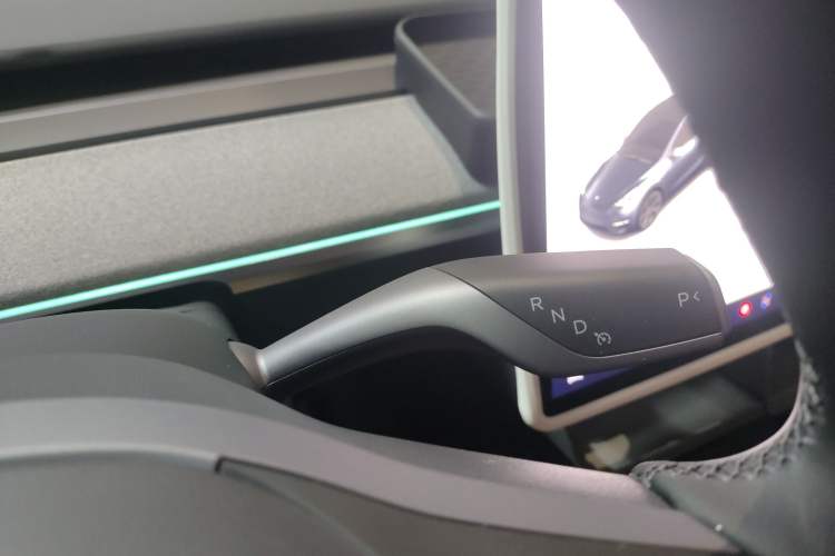 Used Tesla Model Y 2024 Rear-Wheel-Drive Version