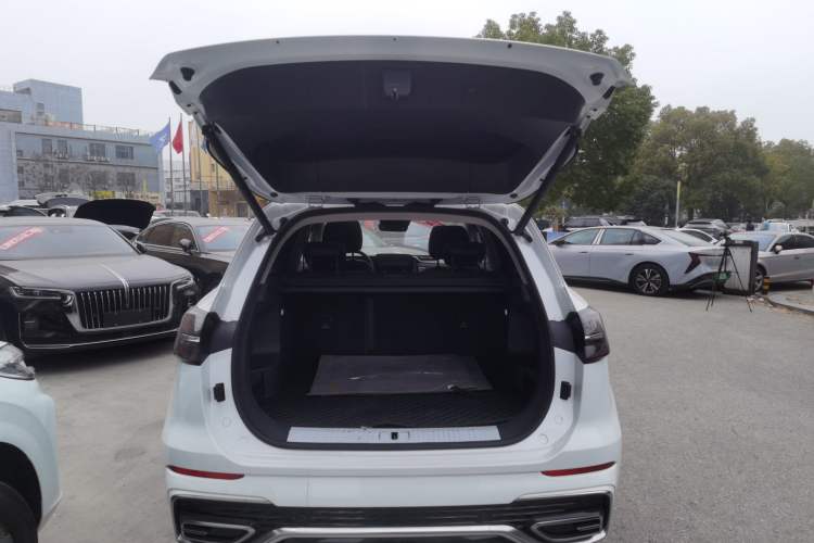 Used Hongqi HS5 2023 2.0T Qixiang Pro Edition