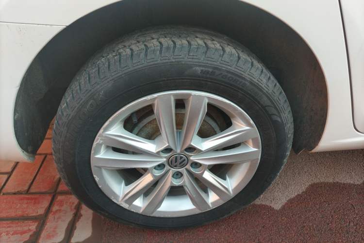 Used Volkswagen Santana 2016 1.6L Automatic Comfort Edition