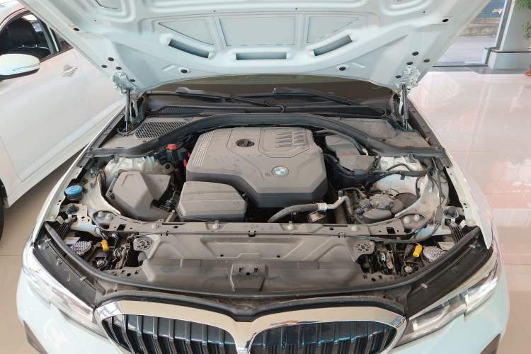 Used BMW 3 Series 2021 Restyled 325i M Sport Package
