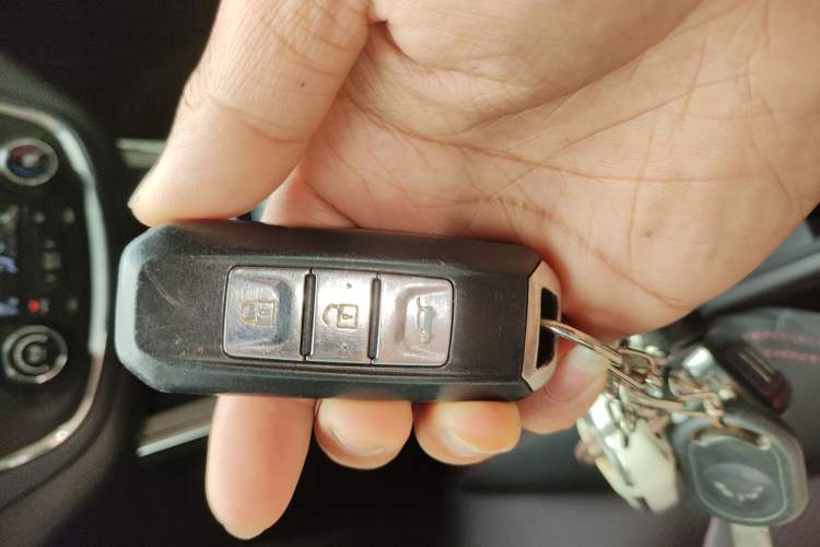 Used Baojun 560 2015 1.8L Manual Luxury Model