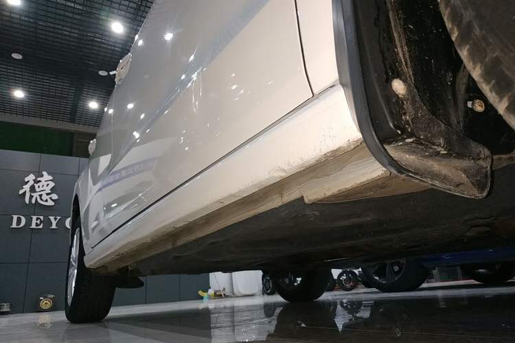 Used Volkswagen Polo 2014 1.6L Automatic Comfort Edition
