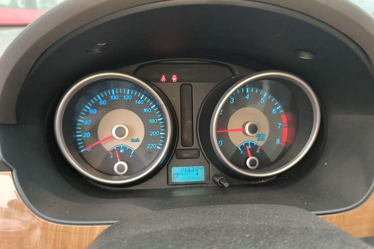 Used Buick Excelle 2015 1.5L Automatic Classic Model
