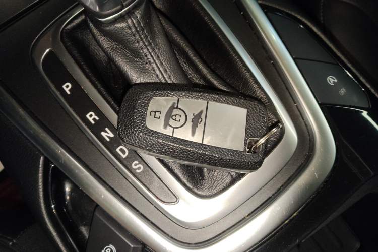 Used Ford Edge 2018 EcoBoost 245 Two-Wheel-Drive Titanium 7-Seater China V Standard